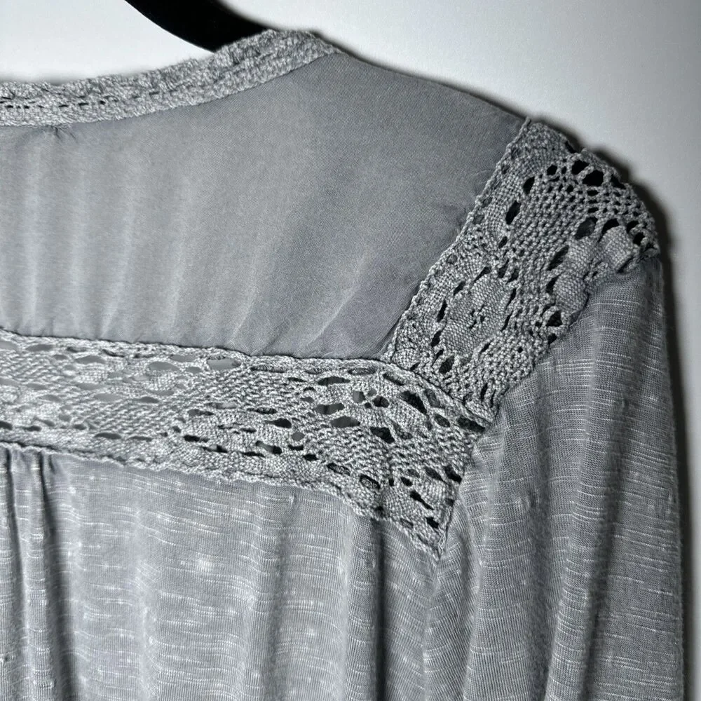 Solitaire Blouse Small Gray Crochet Lace‎ Embroidered Rayon Boho Peasant Top